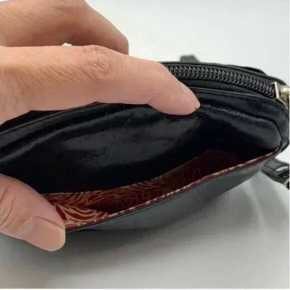 Hobo International Ruched Black Leather Wristlet with Zipper Closure - Picture 7 of 9